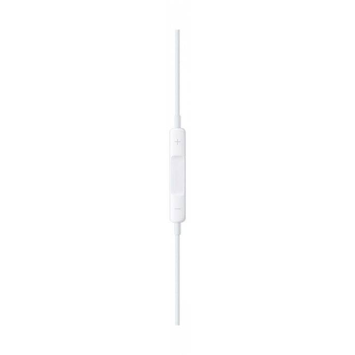 Apple EarPods 3.5mm earbuds detail
