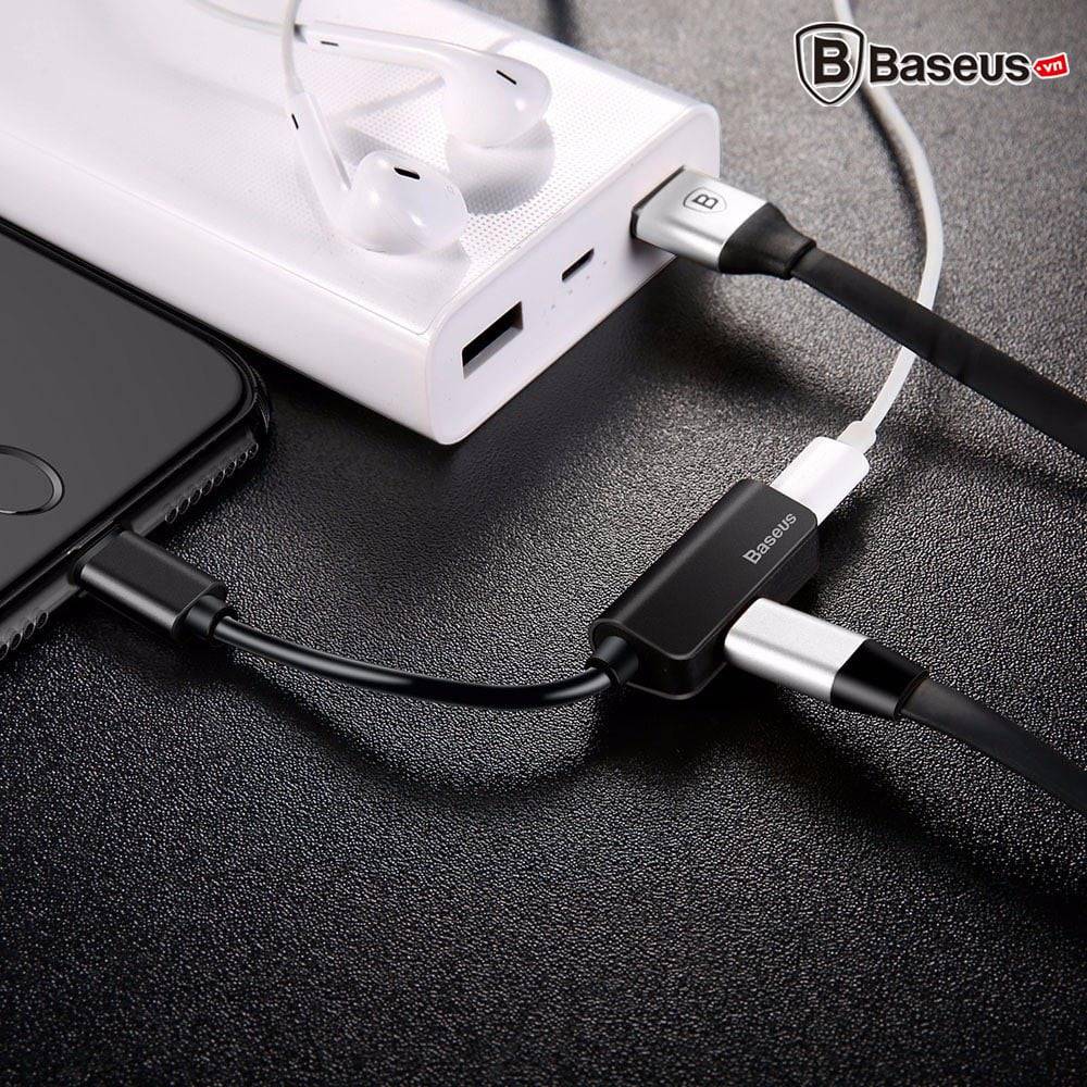 Baseus L37 Lightning splitter packaging Kuwait
