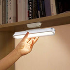 Baseus DGXC-02 lamp on kitchen countertop