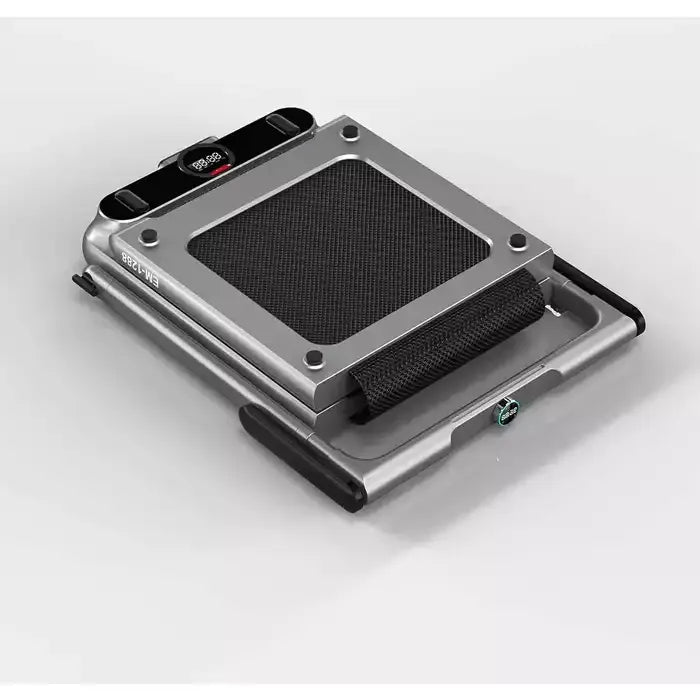 Black Bull foldable treadmill display
