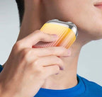Hoco D130 mini shaver in hand detail
