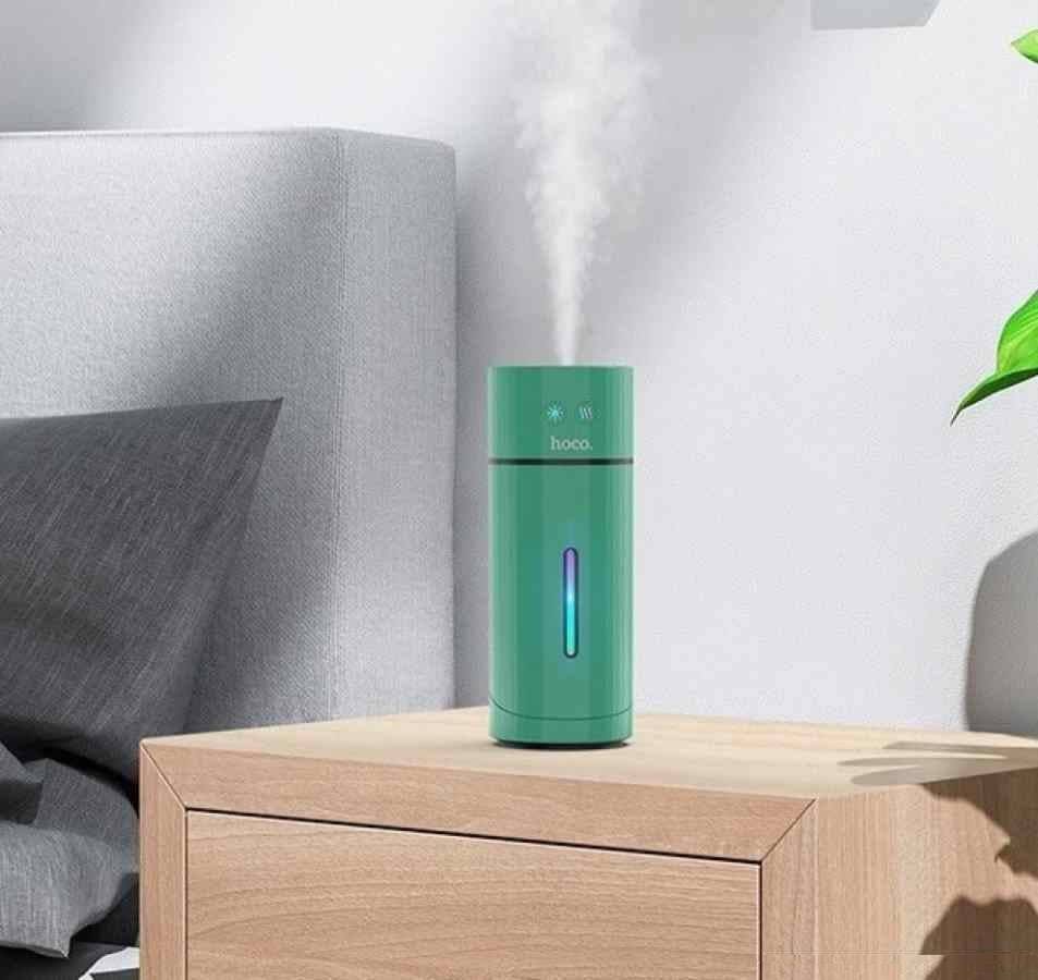Hoco Di15 humidifier LED light glowing on desk