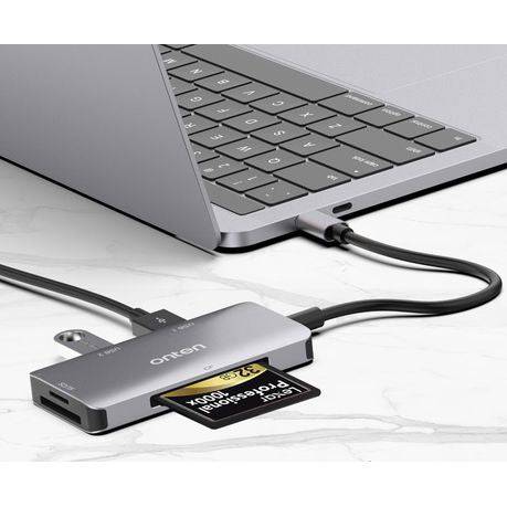 Onten 91182 USB-C card reader inserted into MacBook showing SD card slot