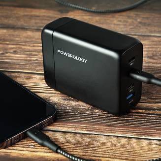 Powerology 200W GaN terminal compact desktop design