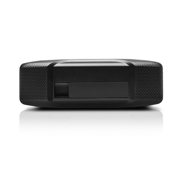 SanDisk G-DRIVE ArmorATD 6TB USB-C port